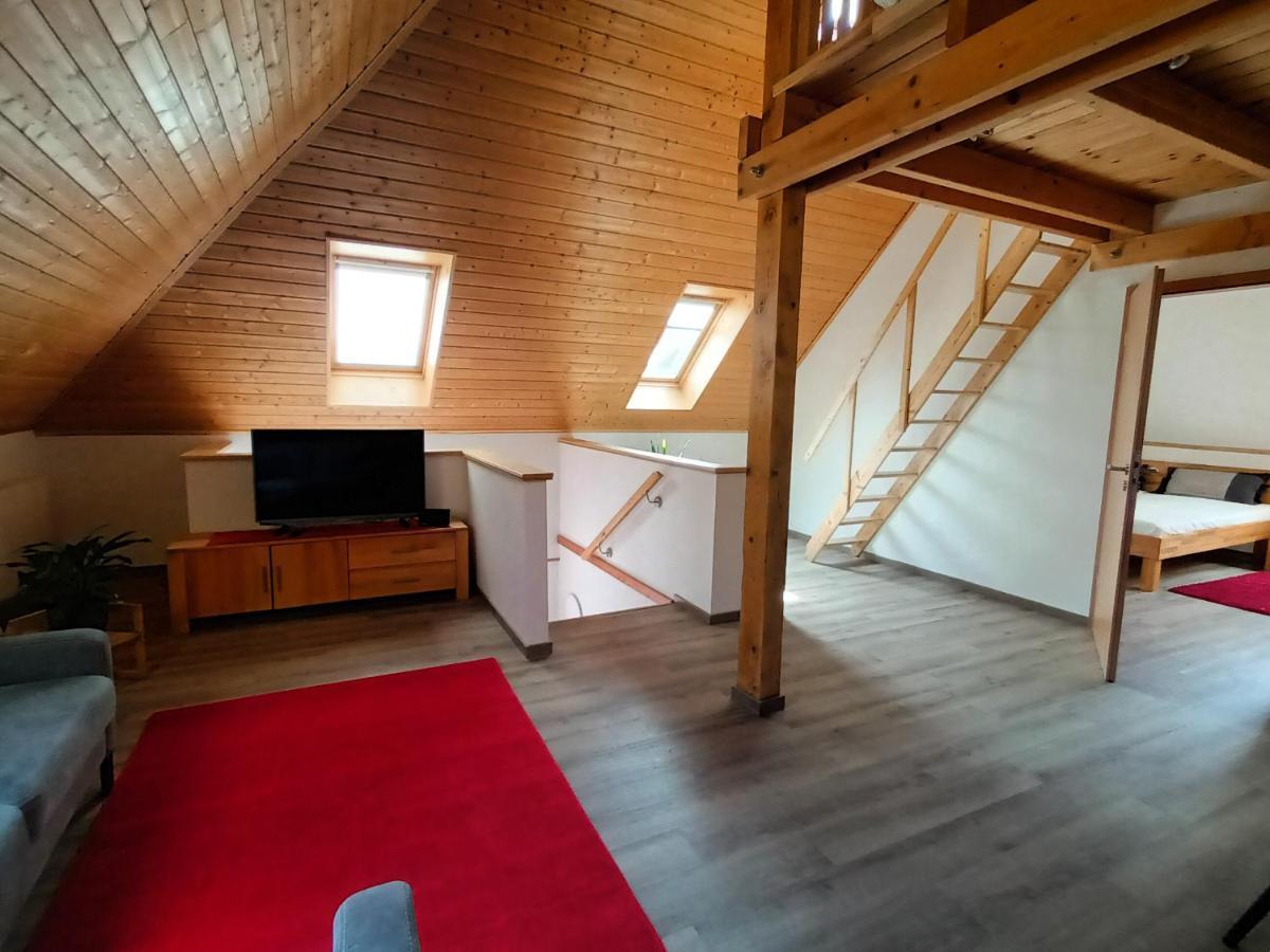 Ferienwohnung Rittergut Rossendorf 德累斯顿 外观 照片